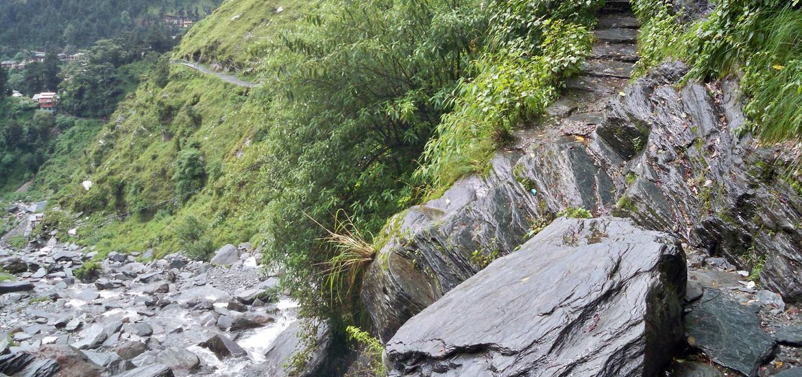 Bhagsu Waterfalls