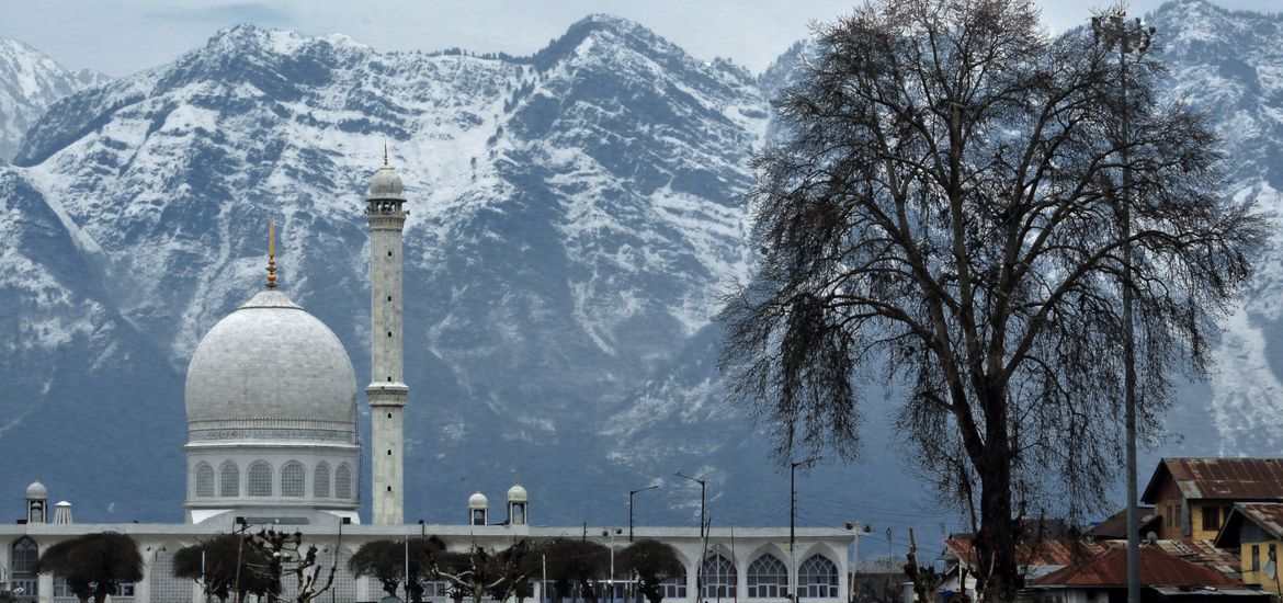 Hazratbal Masjid