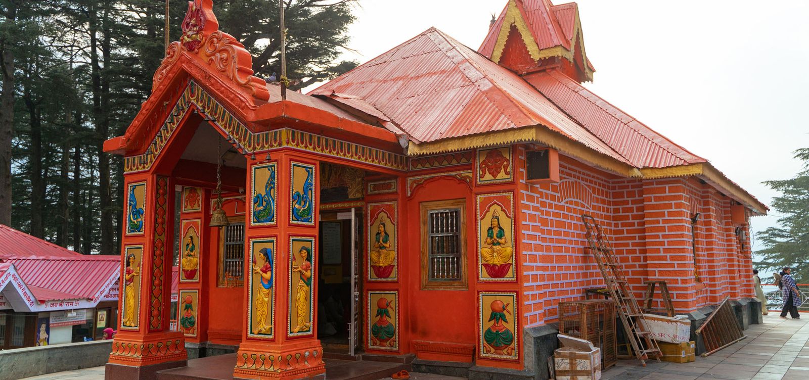 Jakhu Temple