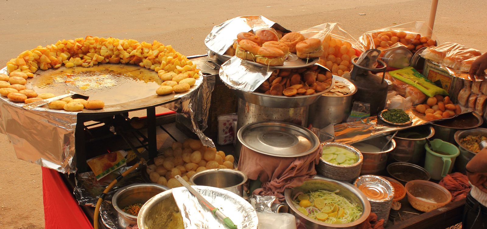Street Food in Delhi You Absolutely Can't Miss