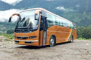 Delhi Dharamshala Volvo Tour Package