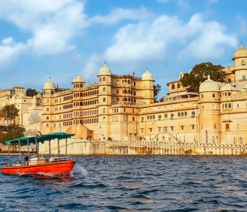 Lake Pichola,  Lake in Udaipur