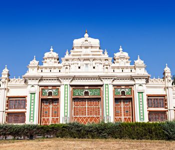 Jagan Mohan Palace,  Art Gallery in Mysore