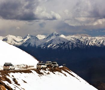 Khardung La, Mountain Pass in Leh Ladakh