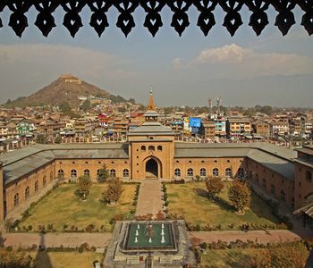 Jamia Masjid, Mosque in Srinagar