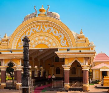 Shree Mahalaxmi Temple, Temple in Inland Goa