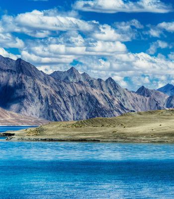 Complete Travel Guide to Leh Ladakh, Jammu and Kashmir