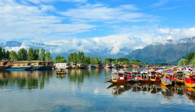Kashmir Honeymoon Package – Srinagar, Gulmarg & Pahalgam