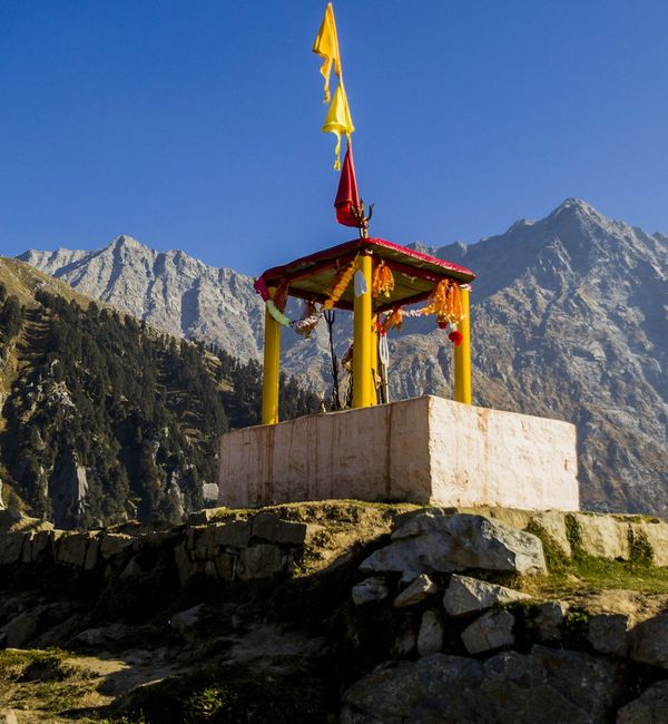 Triund - Tourist Spot in Mcleod Ganj, Himachal Pradesh